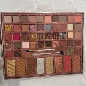 Paris Hilton Make Up